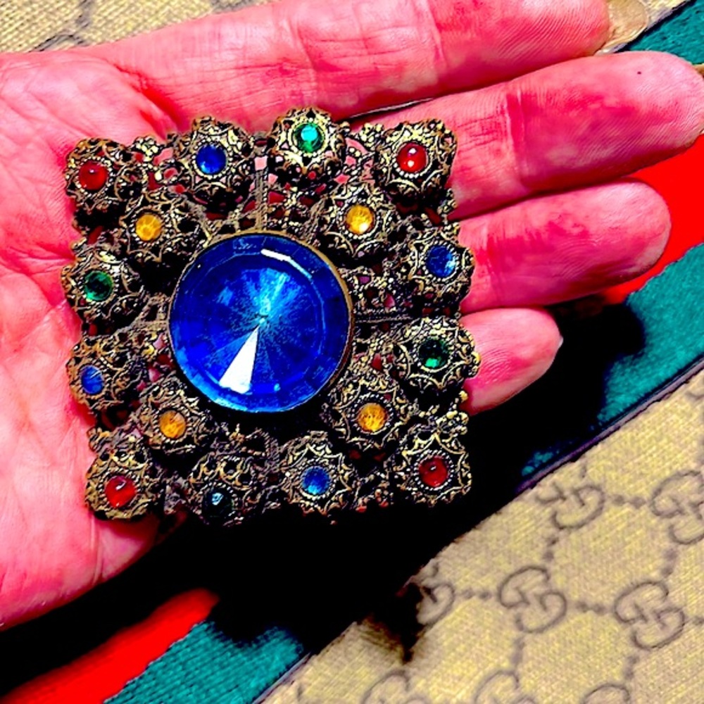 Gold Ruby Emerald & Sapphires & Several Other Authentic Gemstones Antique 1806